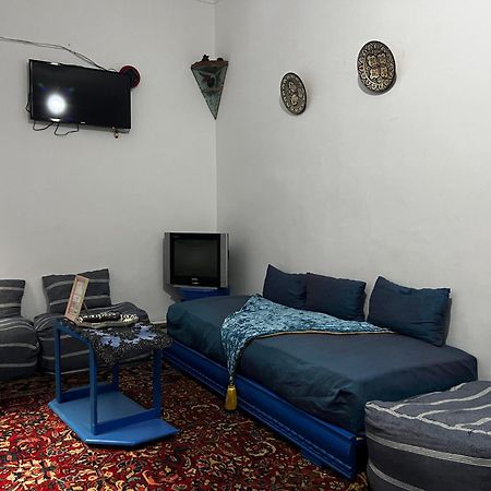 Blue Riad Safi Bagian luar foto