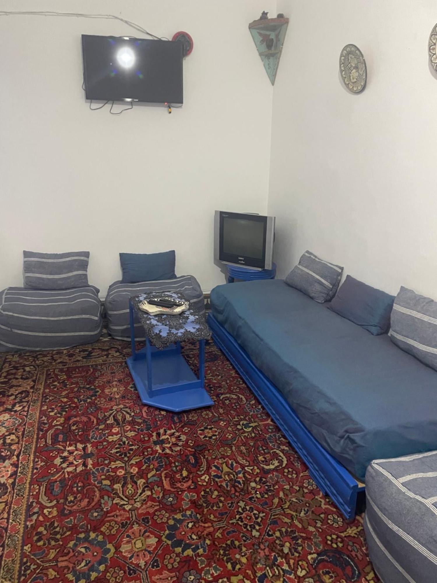 Blue Riad Safi Bagian luar foto