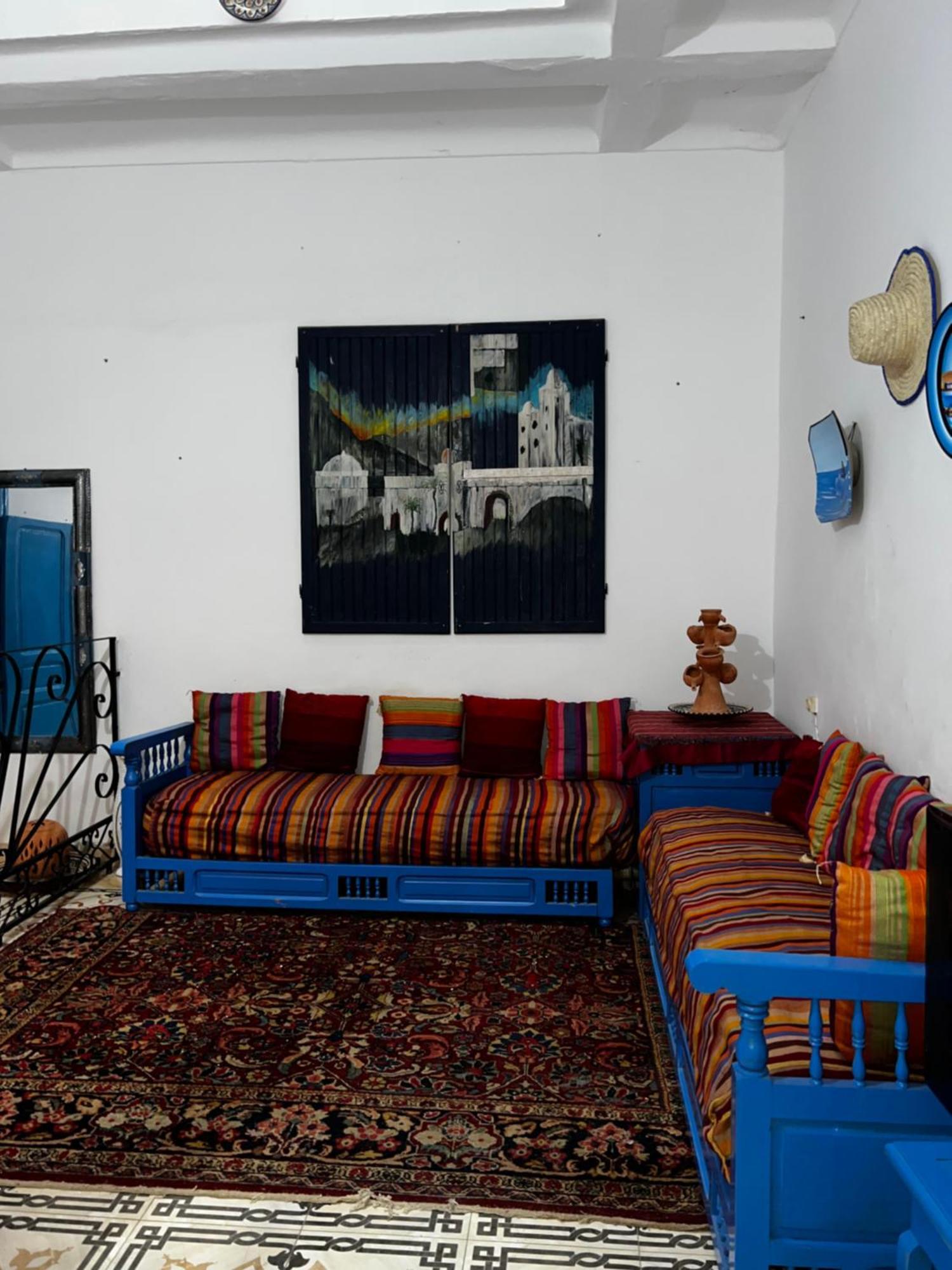 Blue Riad Safi Bagian luar foto