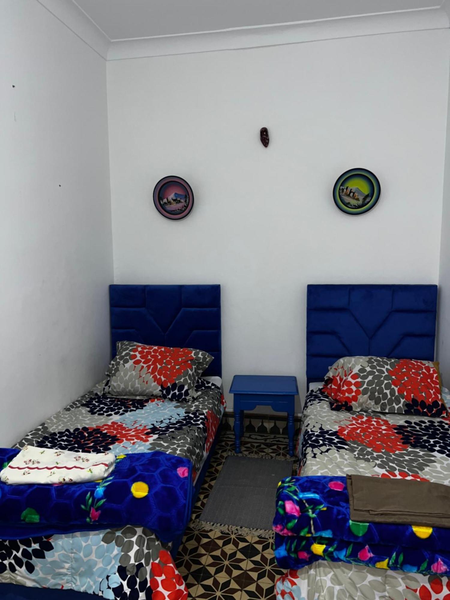 Blue Riad Safi Bagian luar foto