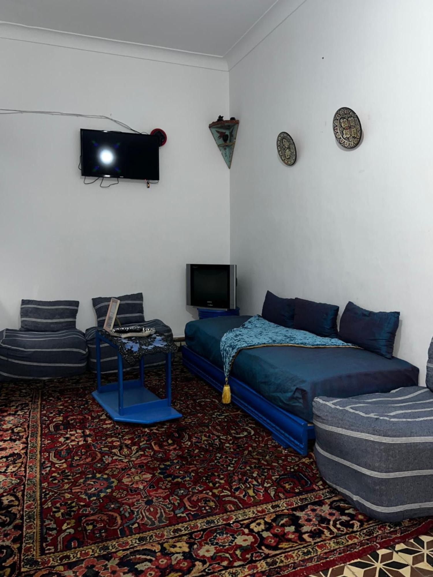 Blue Riad Safi Bagian luar foto