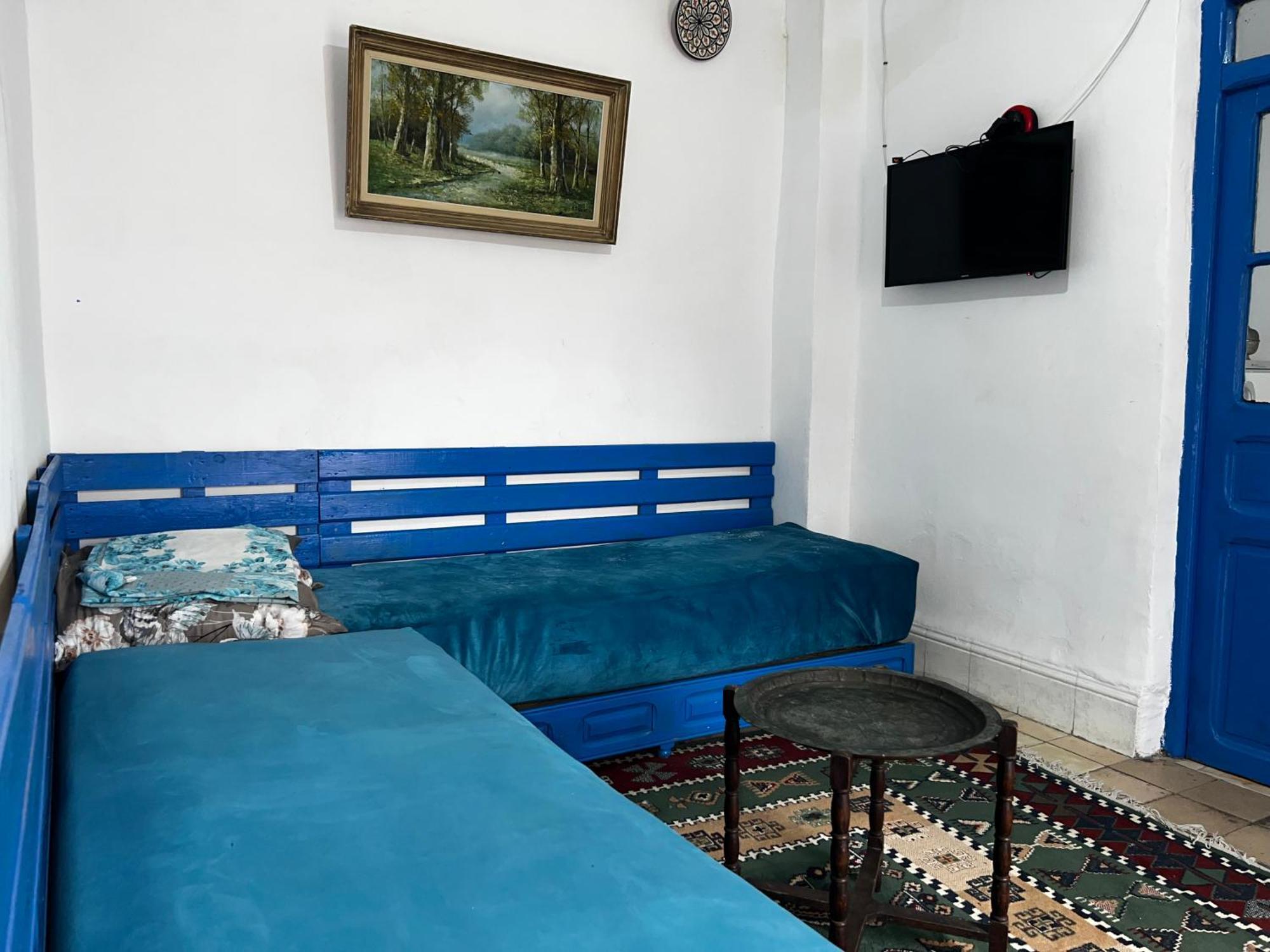 Blue Riad Safi Bagian luar foto